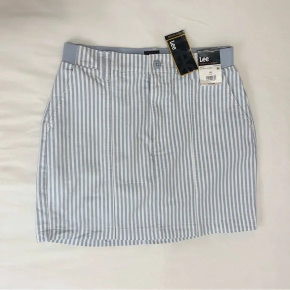 NWT Lee Women’s Mid Rise White & Shy Blue Stripe Cotton Blend Skort, Size 10 - Picture 14 of 15
